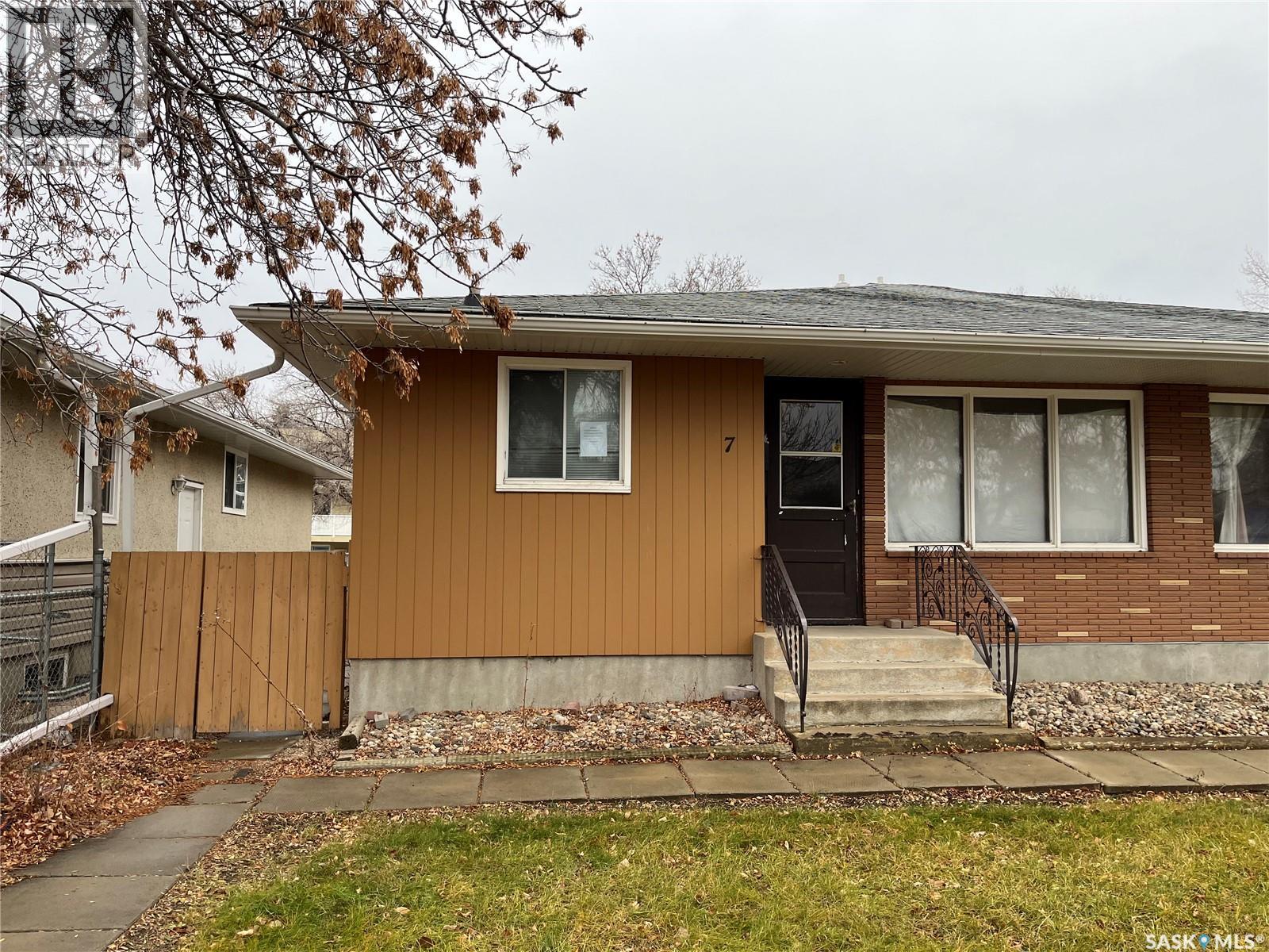 7 Mcmurchy Avenue, Regina, Saskatchewan  S4R 3G1 - Photo 2 - SK025190