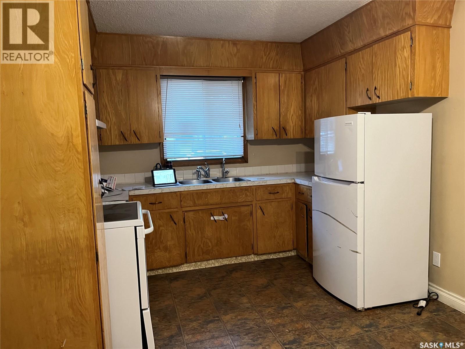 7 Mcmurchy Avenue, Regina, Saskatchewan  S4R 3G1 - Photo 6 - SK025190