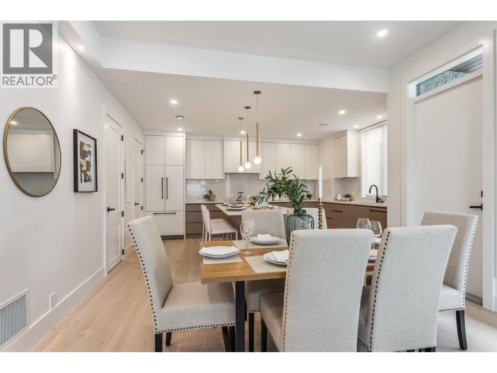 101 1038 Delestre Avenue, Coquitlam, British Columbia  V3K 2H2 - Photo 12 - R3070390