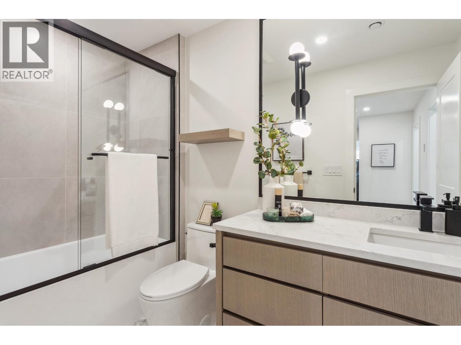 101 1038 Delestre Avenue, Coquitlam, British Columbia  V3K 2H2 - Photo 25 - R3070390