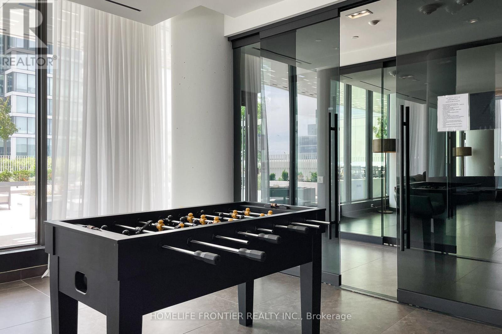 303 - 950 Portage Parkway, Vaughan, Ontario  L4K 0J7 - Photo 35 - N12605594