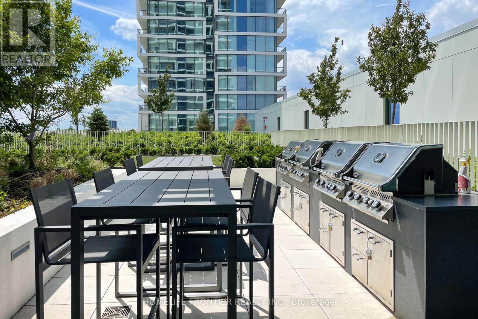 303 - 950 Portage Parkway, Vaughan, Ontario  L4K 0J7 - Photo 42 - N12605594