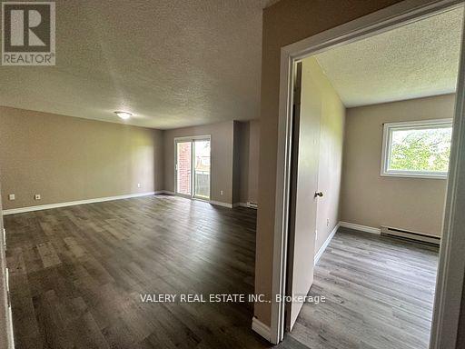 12 - 19 Lowndes Avenue, Georgina, Ontario  L4P 4C5 - Photo 6 - N12605680