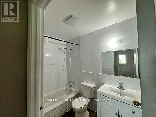 12 - 19 Lowndes Avenue, Georgina, Ontario  L4P 4C5 - Photo 8 - N12605680