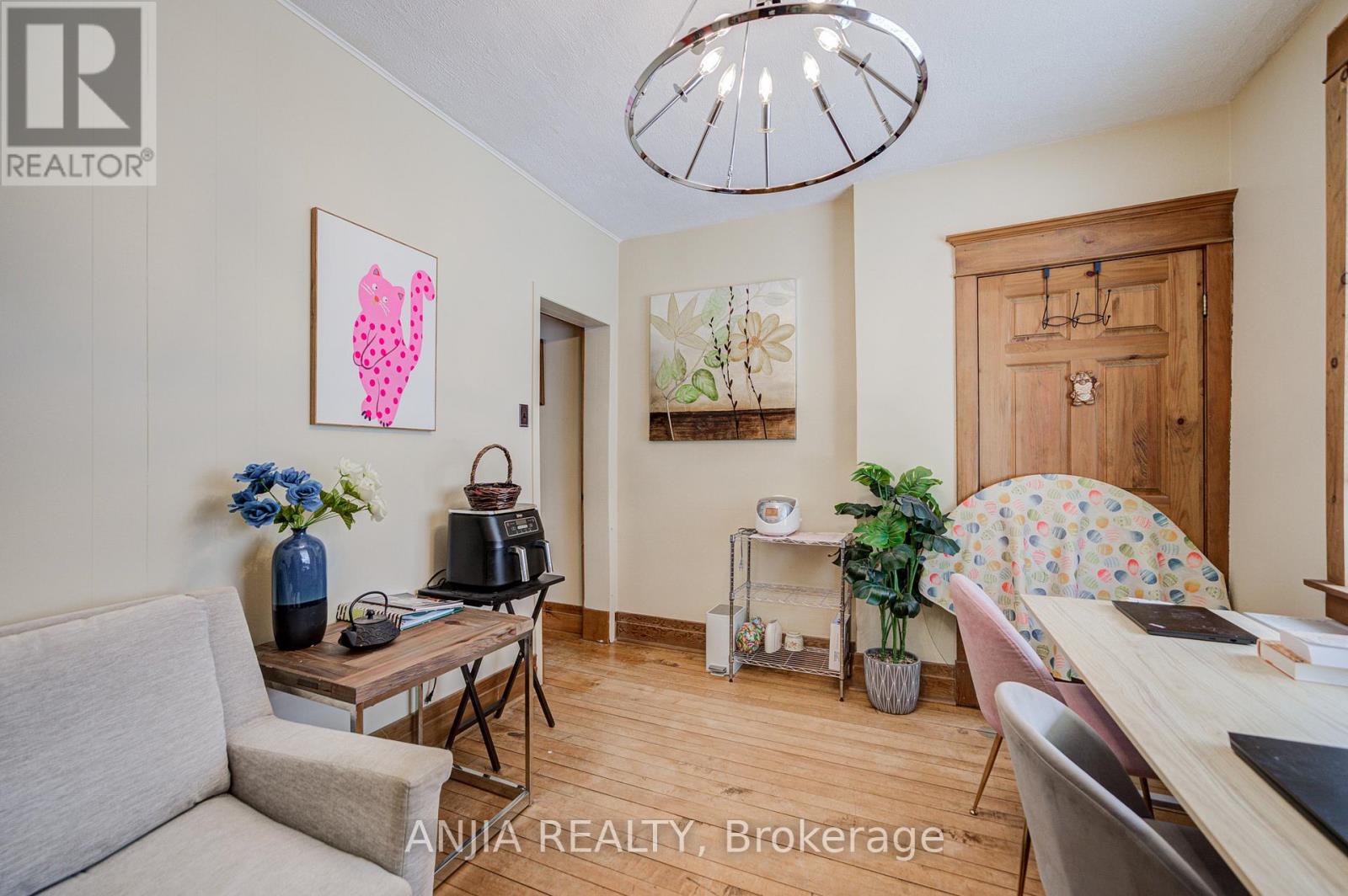 7092 Simcoe County 27 Road, Essa, Ontario  L0L 2N2 - Photo 22 - N12605754