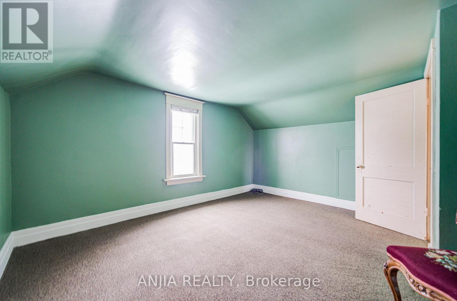 7092 Simcoe County 27 Road, Essa, Ontario  L0L 2N2 - Photo 37 - N12605754