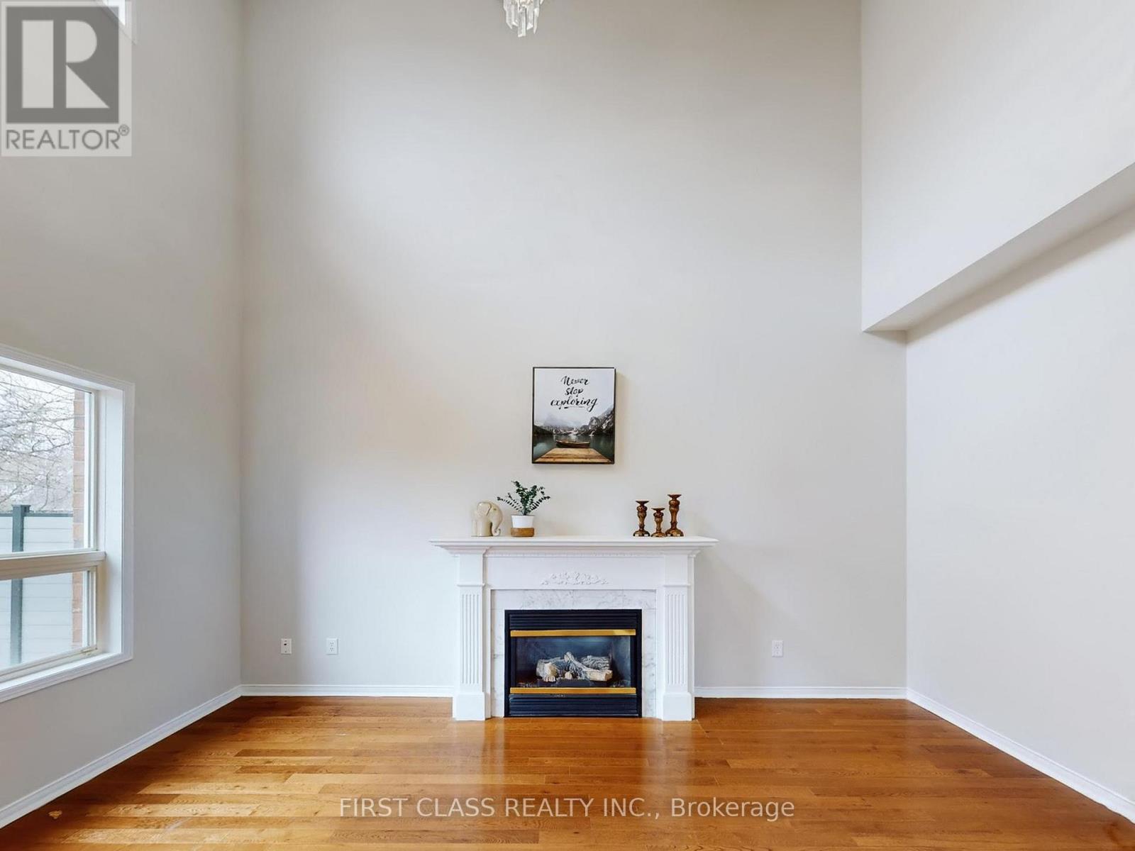 140 English Oak Drive, Richmond Hill, Ontario  L4E 4G4 - Photo 7 - N12580610