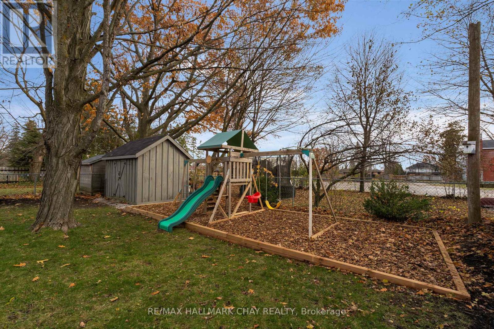 97 Napier Street, Barrie, Ontario  L4M 1W6 - Photo 24 - S12605616