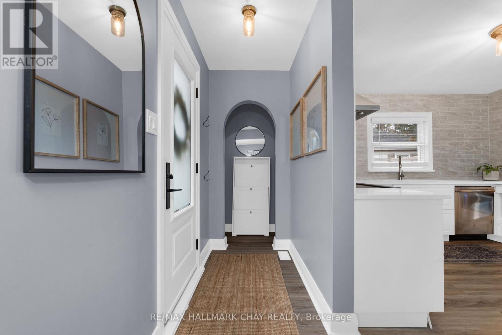 97 Napier Street, Barrie, Ontario  L4M 1W6 - Photo 5 - S12605616