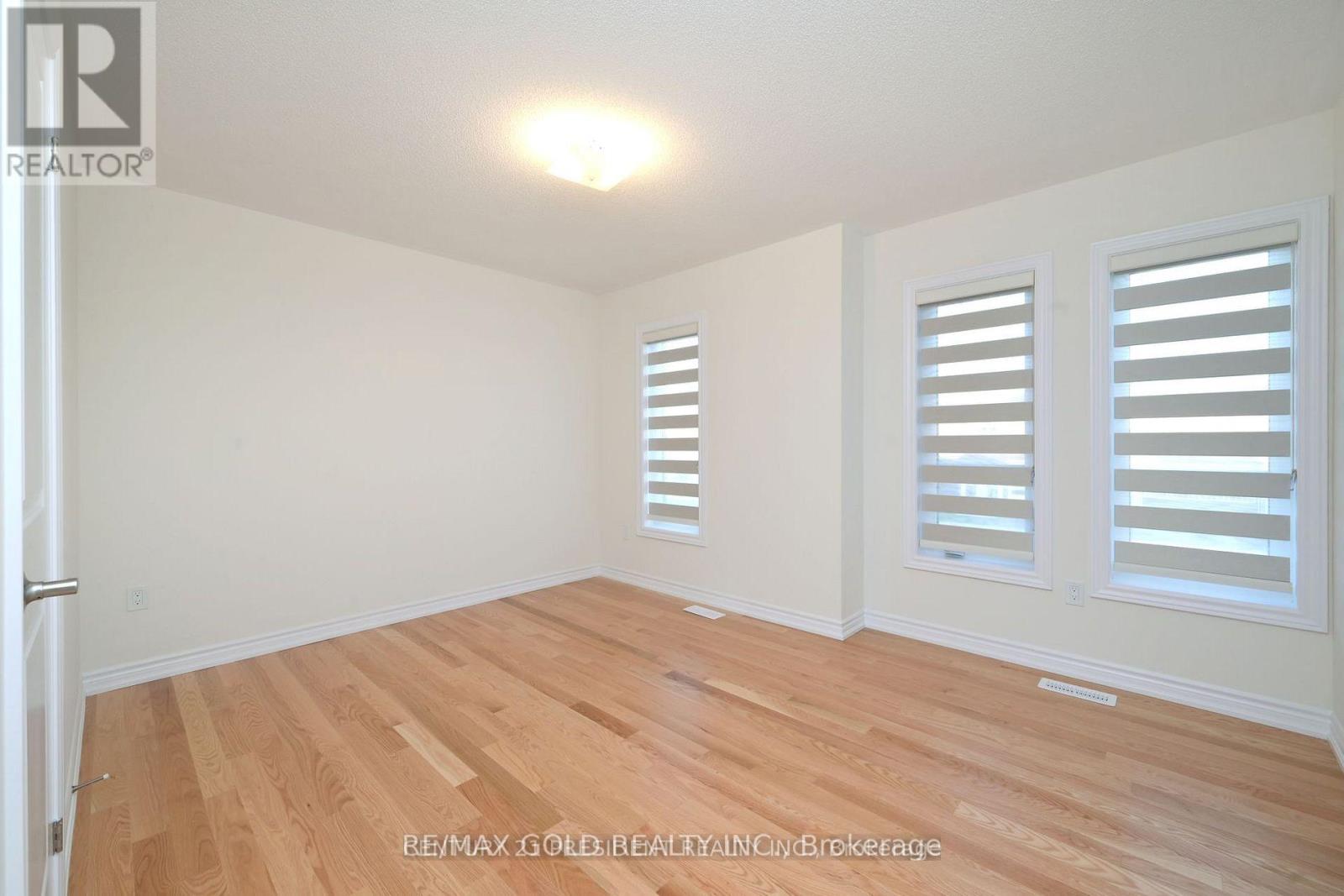 161 Terry Fox Drive, Barrie, Ontario  L9J 0L7 - Photo 24 - S12605648