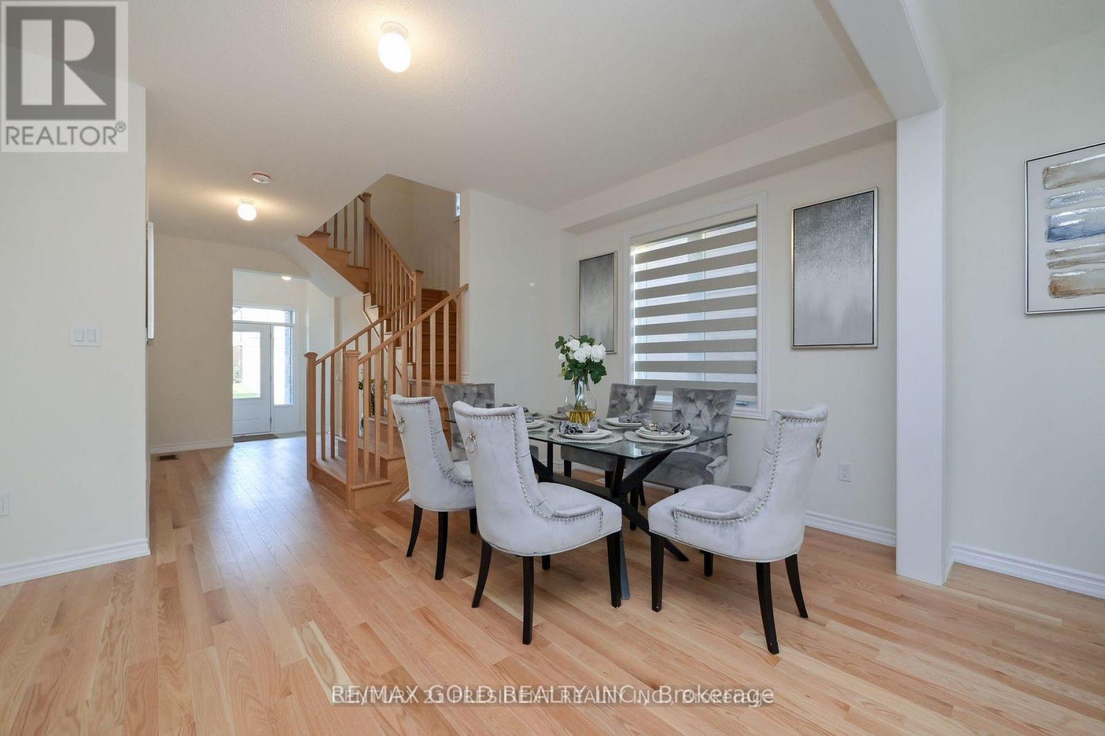 161 Terry Fox Drive, Barrie, Ontario  L9J 0L7 - Photo 6 - S12605648