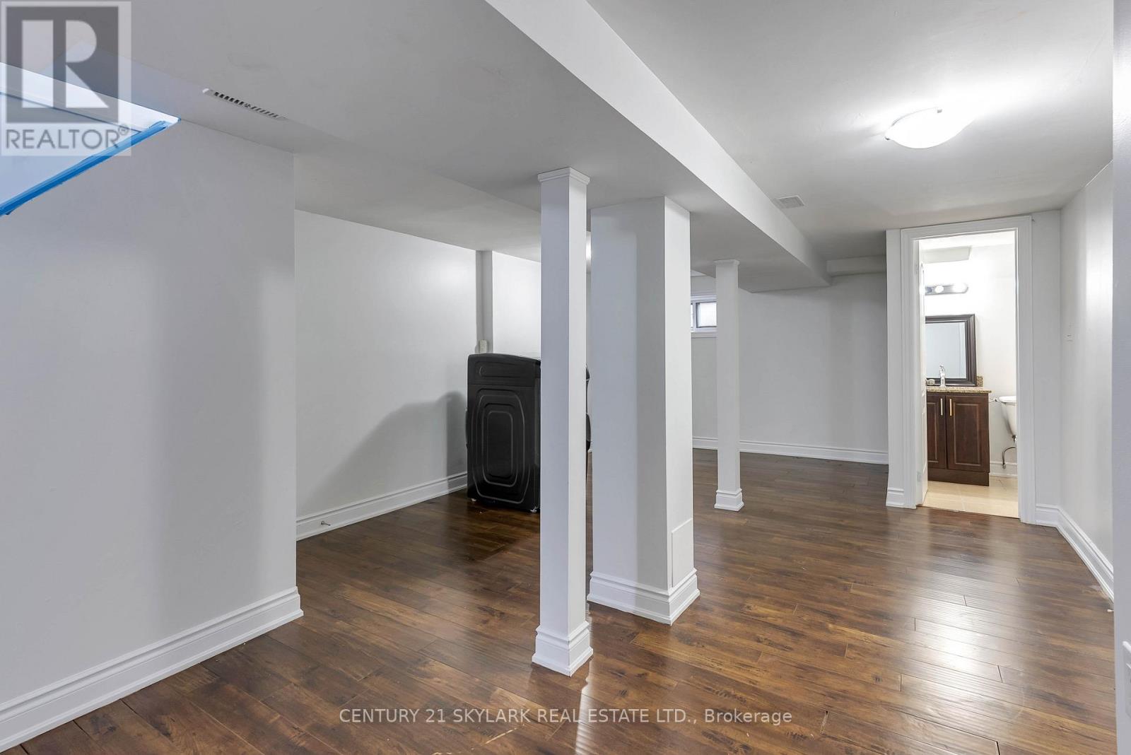 235 Fleetwood Crescent, Brampton, Ontario  L6T 2E7 - Photo 30 - W12605656