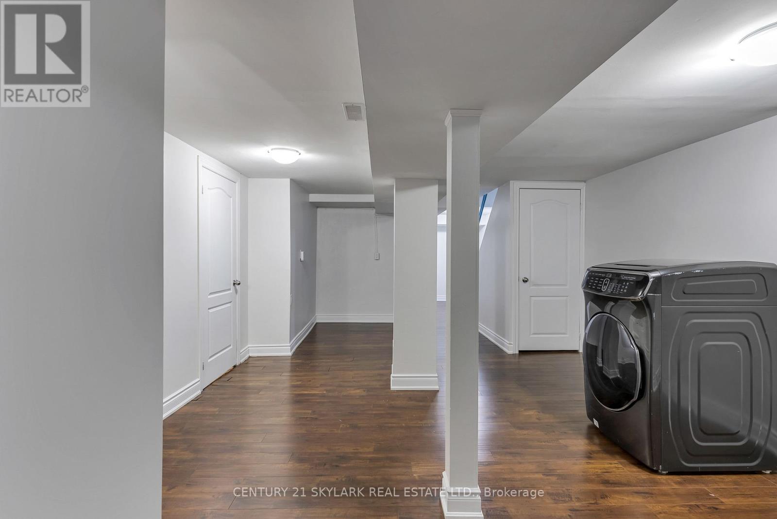 235 Fleetwood Crescent, Brampton, Ontario  L6T 2E7 - Photo 32 - W12605656