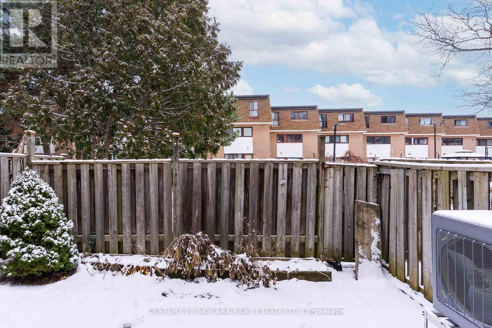 235 Fleetwood Crescent, Brampton, Ontario  L6T 2E7 - Photo 34 - W12605656