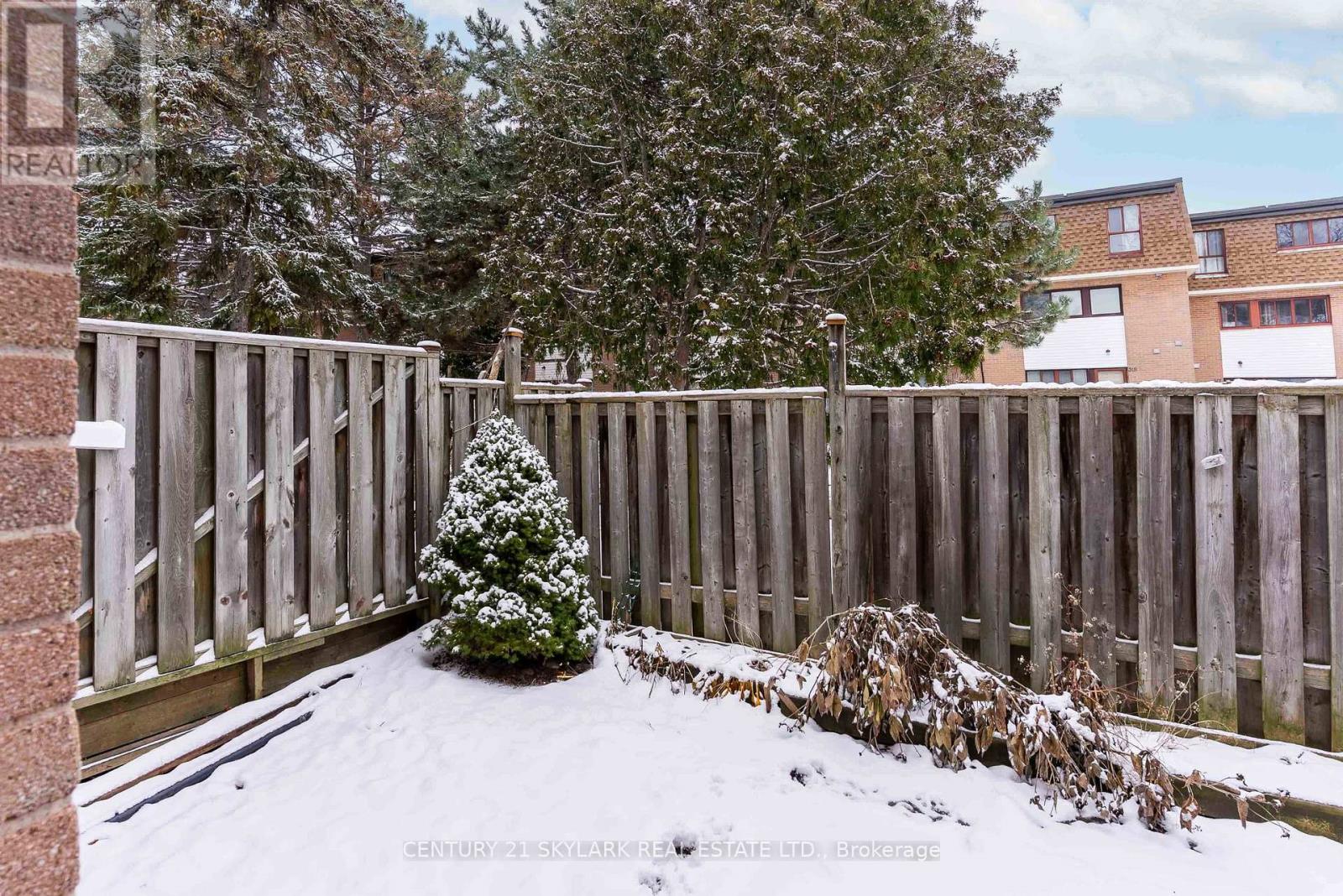 235 Fleetwood Crescent, Brampton, Ontario  L6T 2E7 - Photo 35 - W12605656