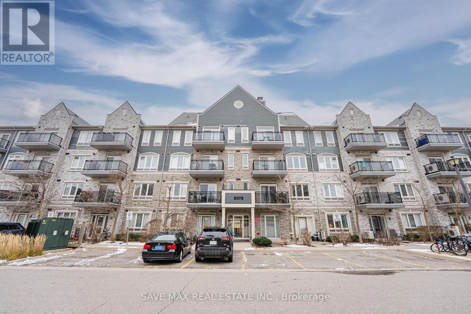 213 - 3075 Thomas Street, Mississauga, Ontario  L5M 0L8 - Photo 1 - W12605700