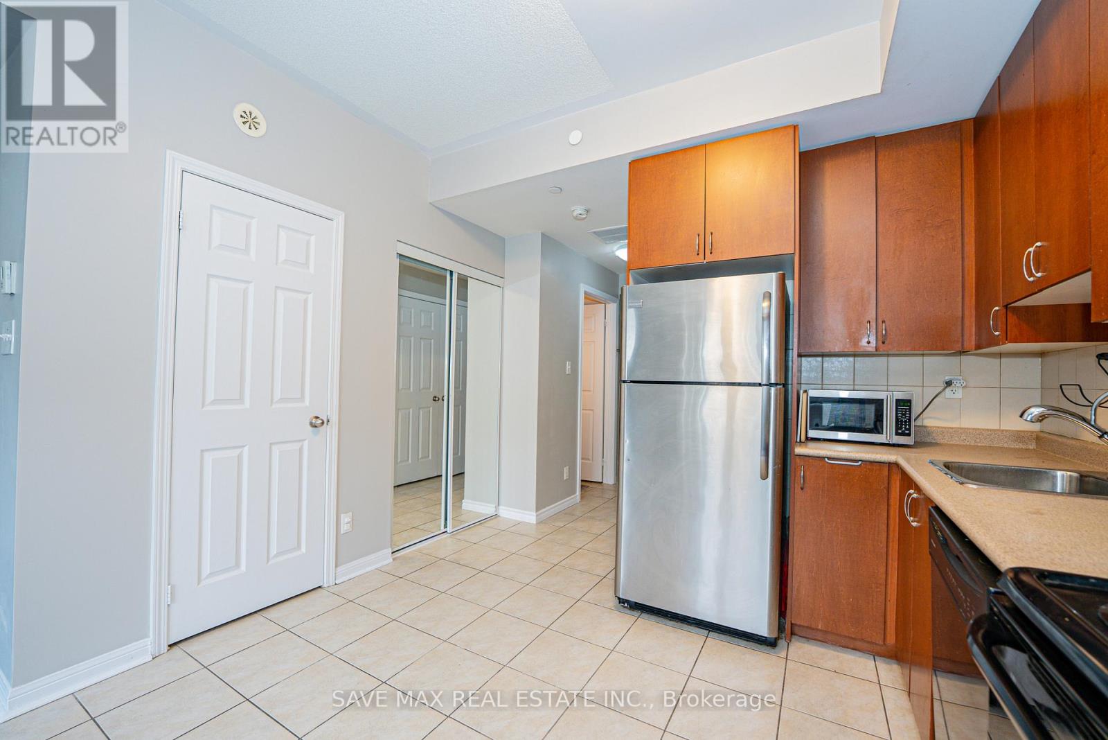 213 - 3075 Thomas Street, Mississauga, Ontario  L5M 0L8 - Photo 13 - W12605700