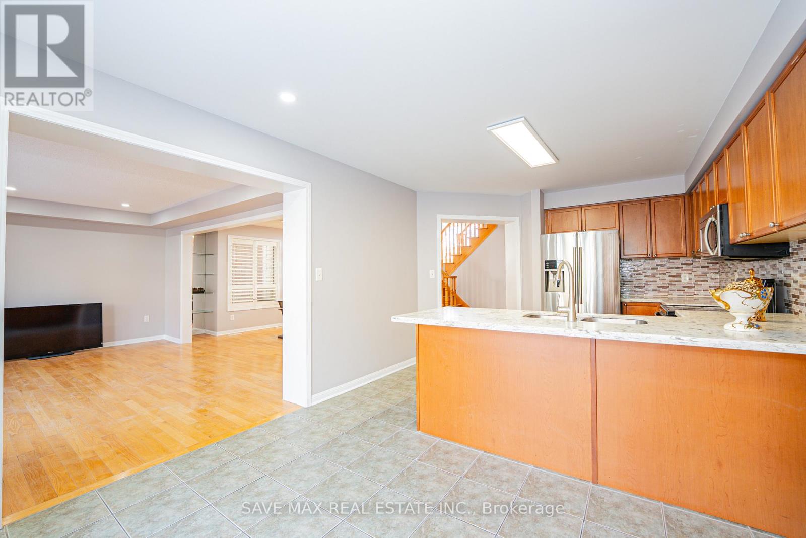 254 Fandango Drive, Brampton, Ontario  L6X 0M5 - Photo 14 - W12605778