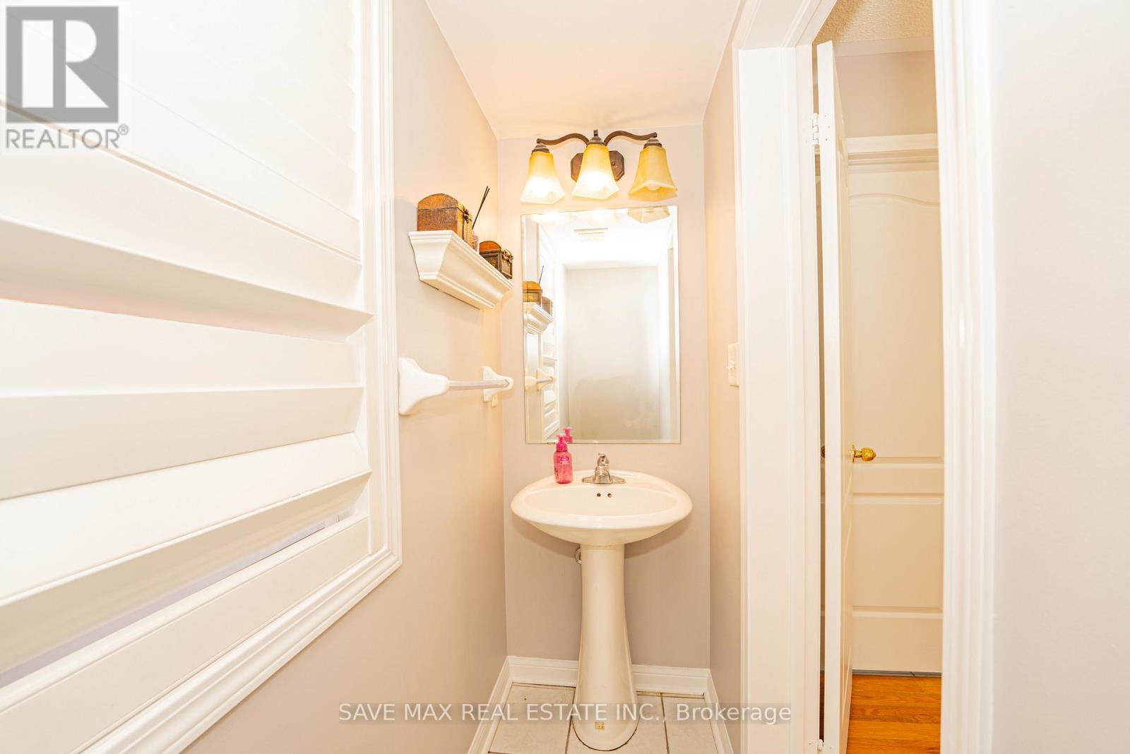 254 Fandango Drive, Brampton, Ontario  L6X 0M5 - Photo 15 - W12605778