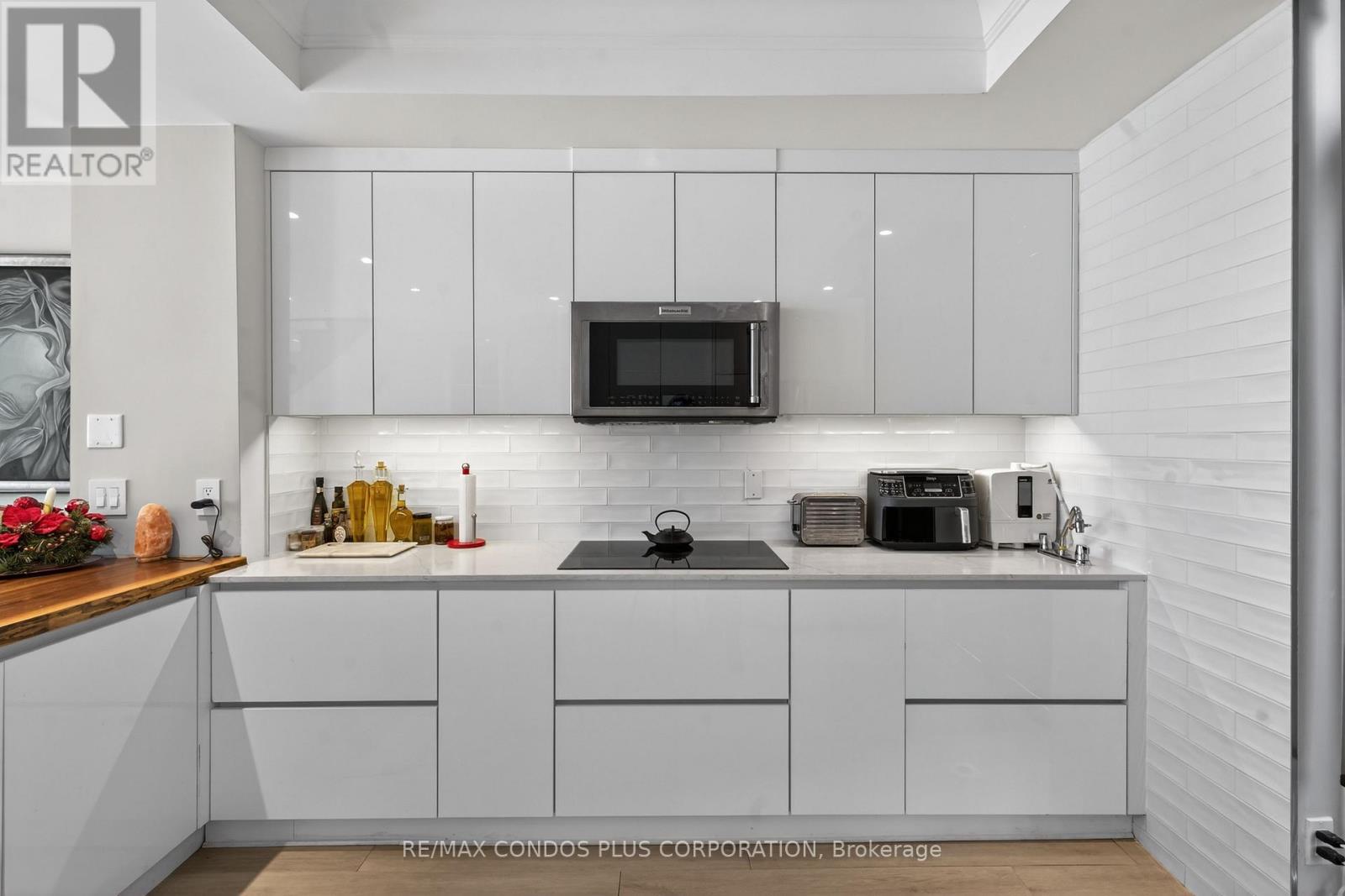 Th125 - 5 Marine Parade Drive, Toronto, Ontario  M8V 4B4 - Photo 15 - W12605780