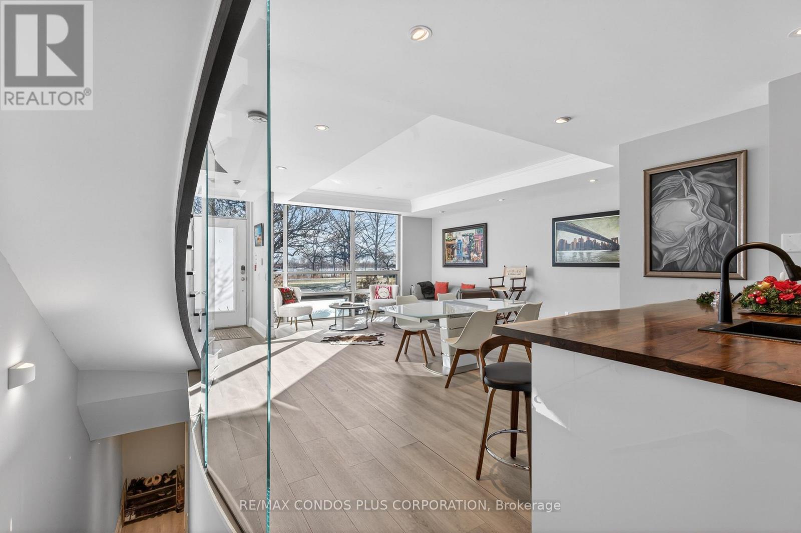 Th125 - 5 Marine Parade Drive, Toronto, Ontario  M8V 4B4 - Photo 18 - W12605780