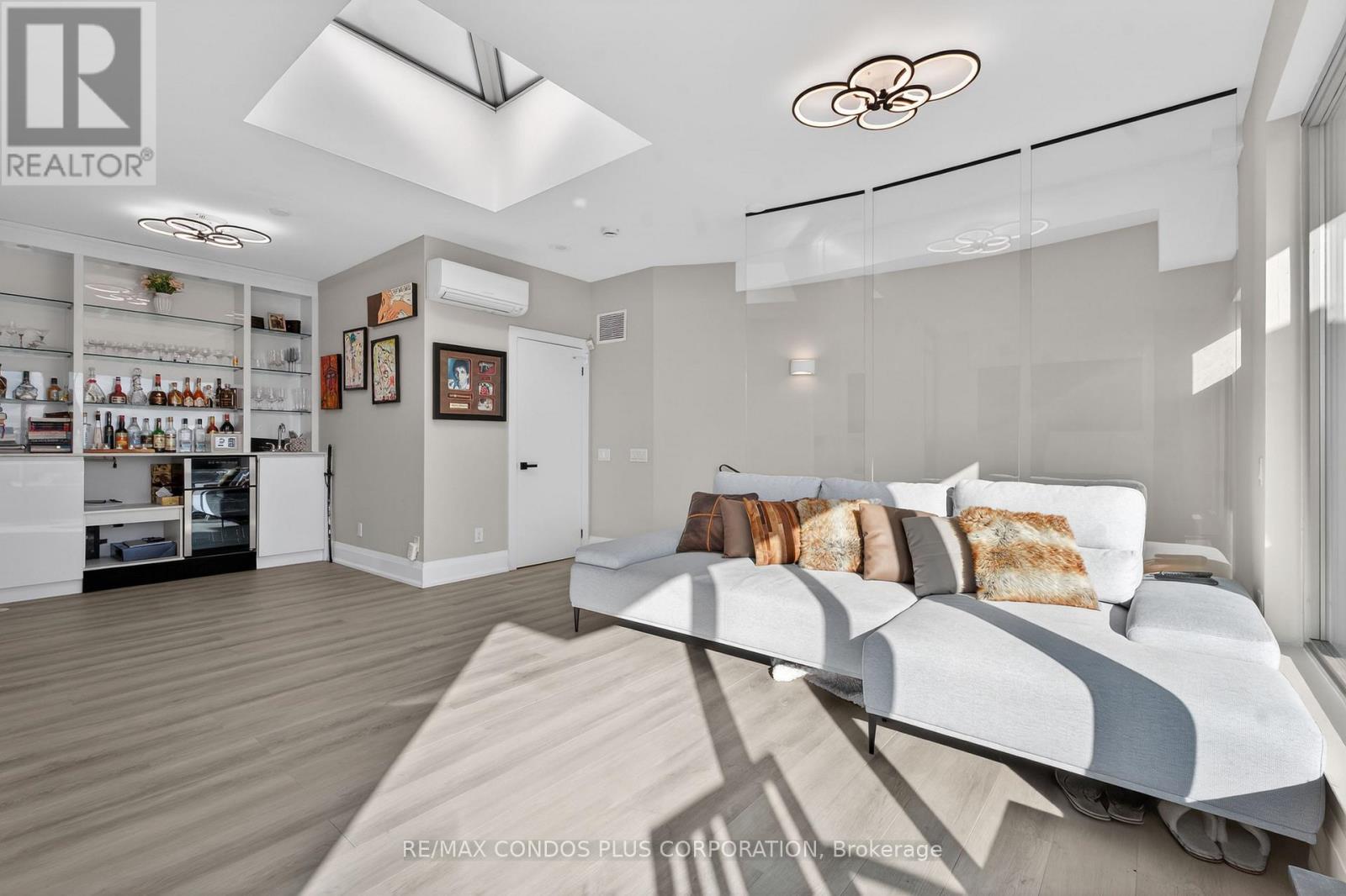 Th125 - 5 Marine Parade Drive, Toronto, Ontario  M8V 4B4 - Photo 31 - W12605780