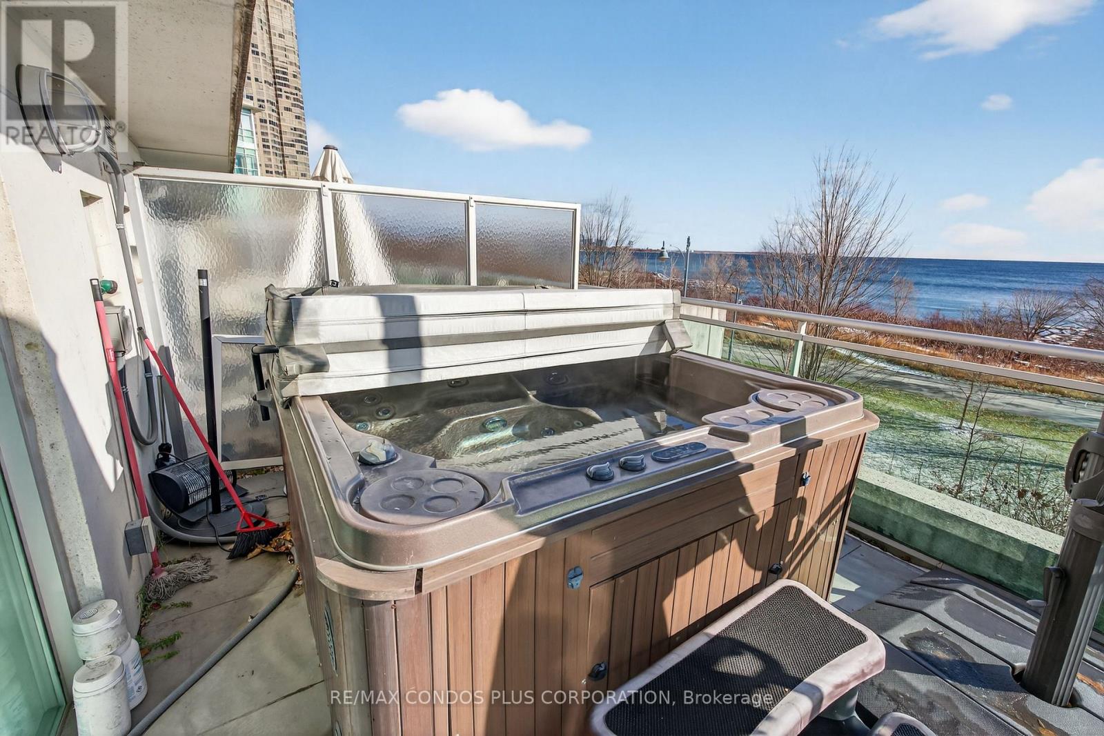 Th125 - 5 Marine Parade Drive, Toronto, Ontario  M8V 4B4 - Photo 34 - W12605780