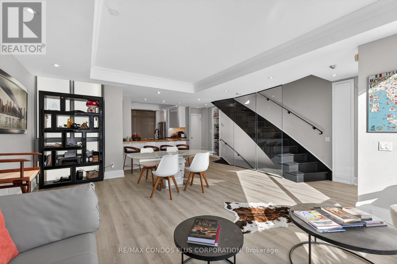 Th125 - 5 Marine Parade Drive, Toronto, Ontario  M8V 4B4 - Photo 7 - W12605780