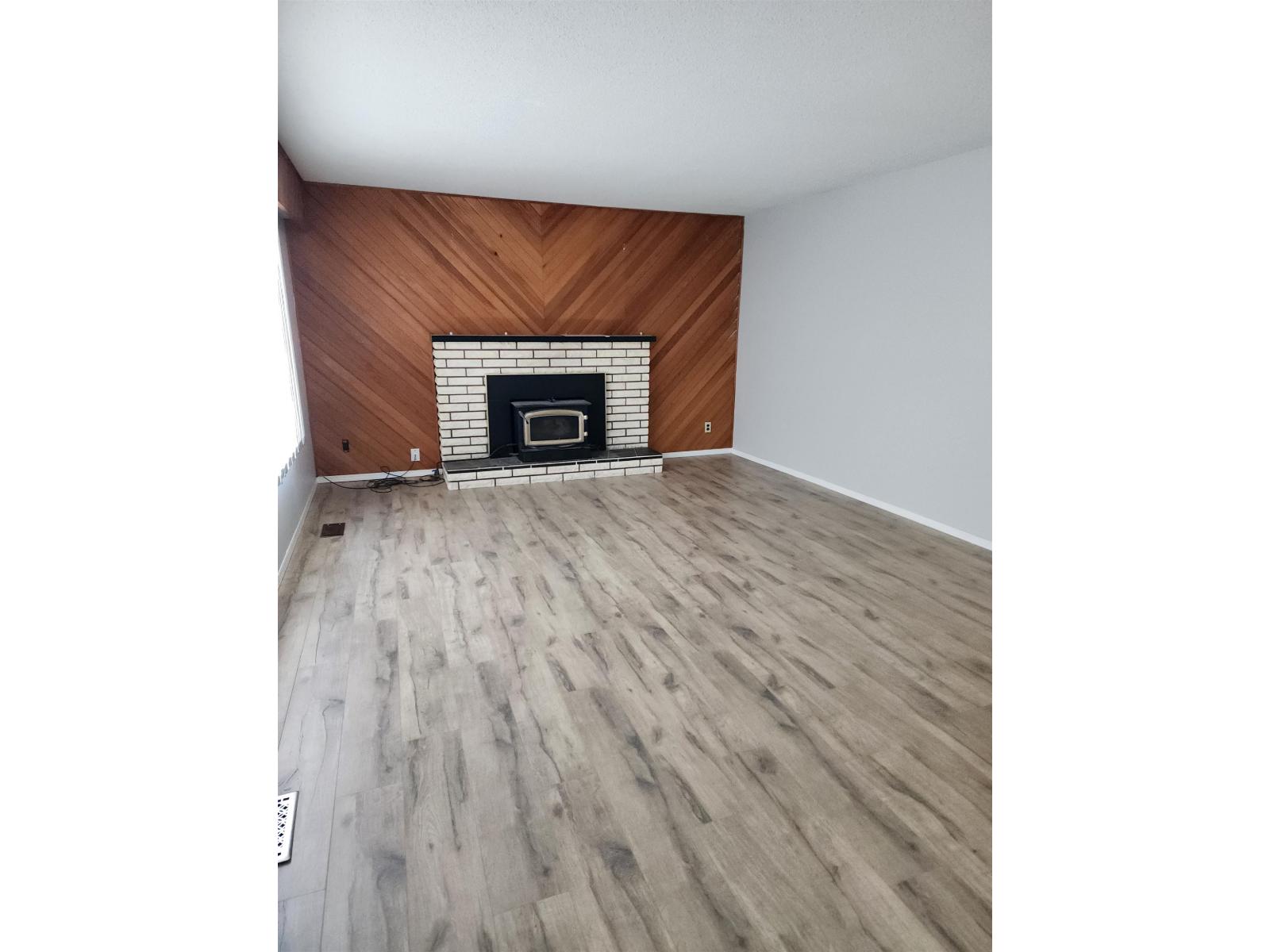 46420 First Avenue, Chilliwack Proper East, Chilliwack, British Columbia  V2P 1W9 - Photo 6 - R3072173