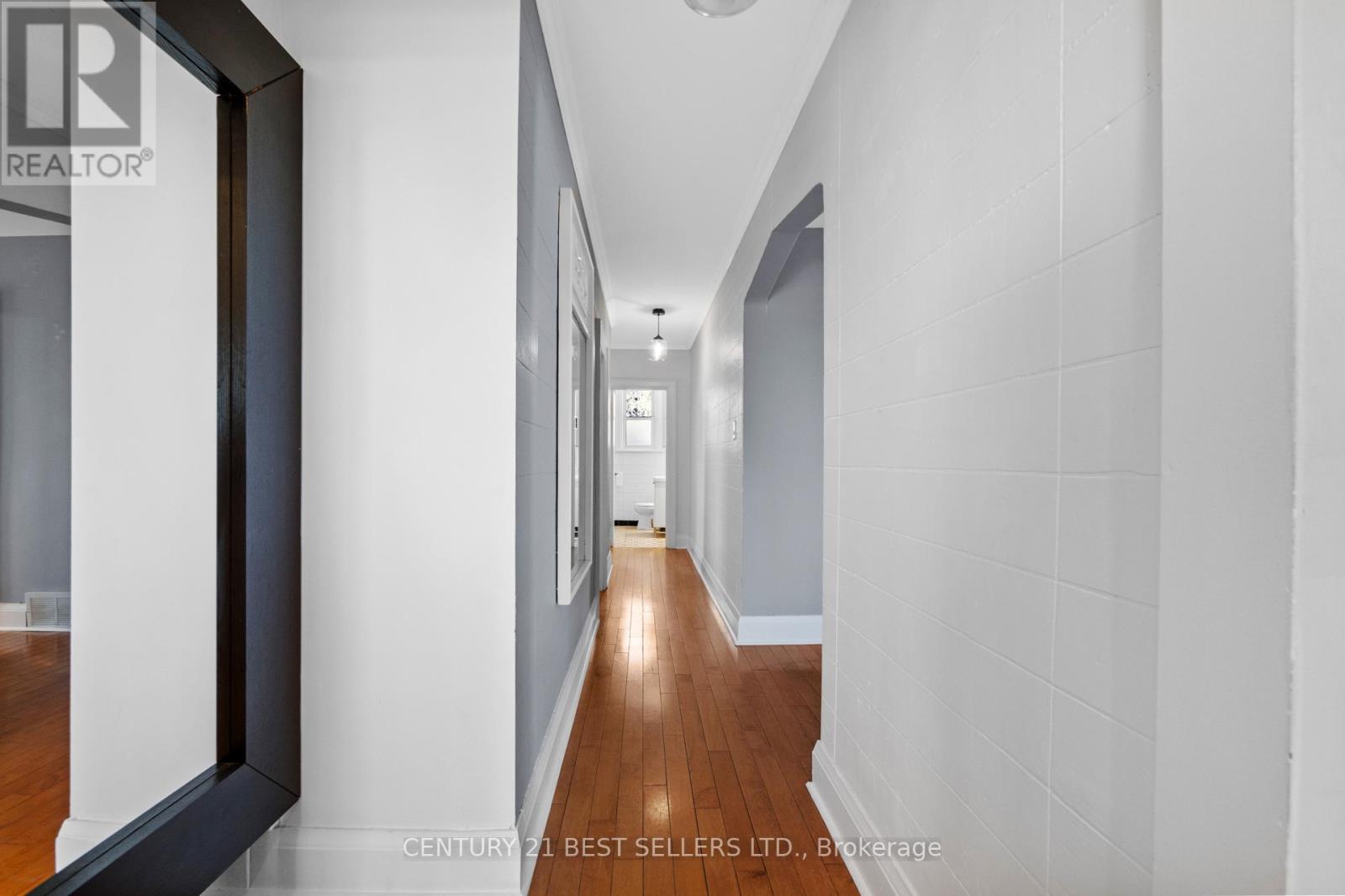 933 6 Highway N, Hamilton, Ontario  L8N 2Z7 - Photo 15 - X12605590