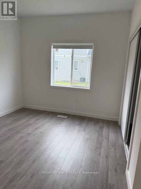 32 Waterleaf Trail, Welland, Ontario  L3C 0H6 - Photo 8 - X12605650