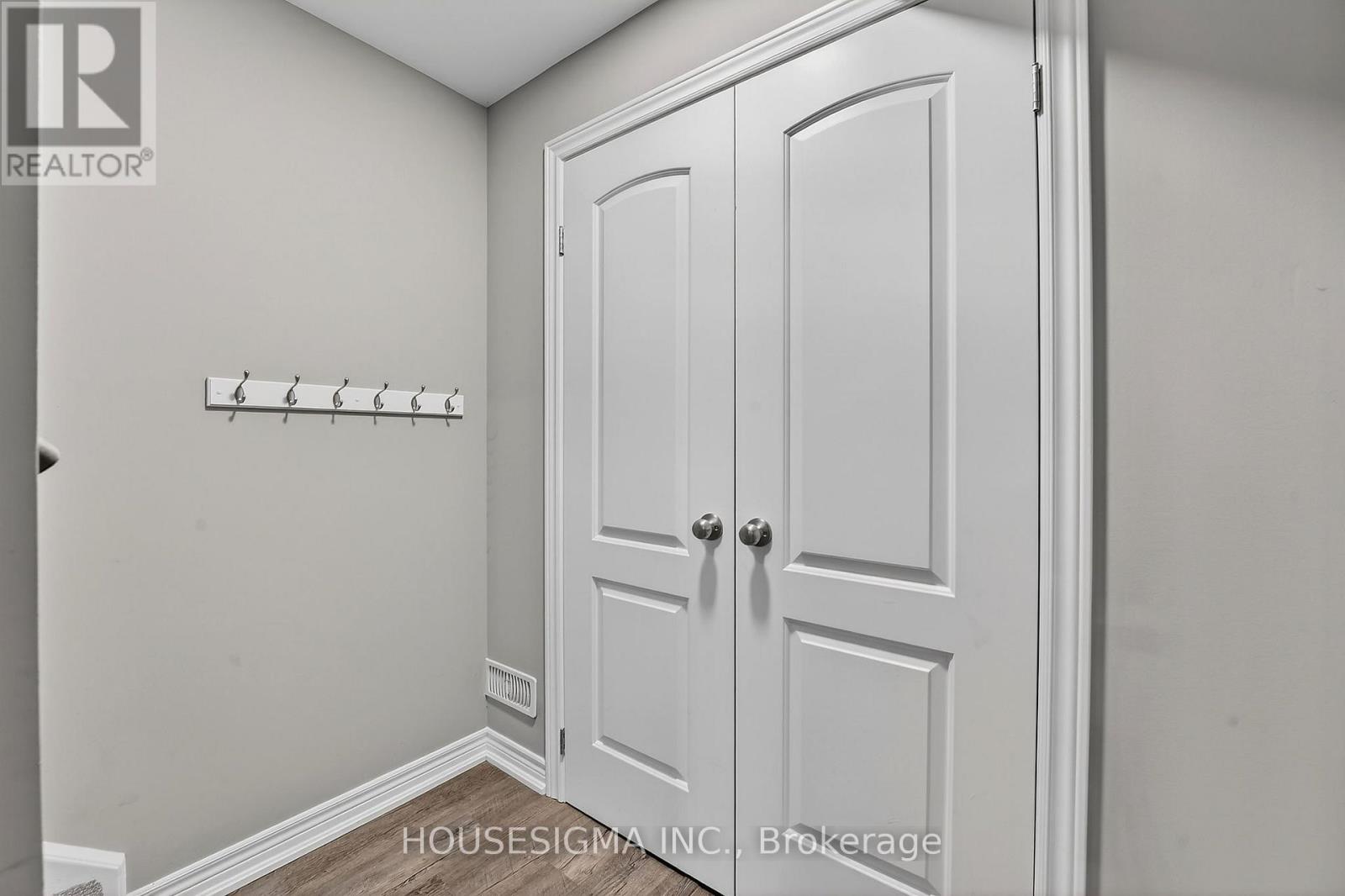 14 Lamb (Lower Level) Crescent, Thorold, Ontario  L2V 0G8 - Photo 9 - X12605676