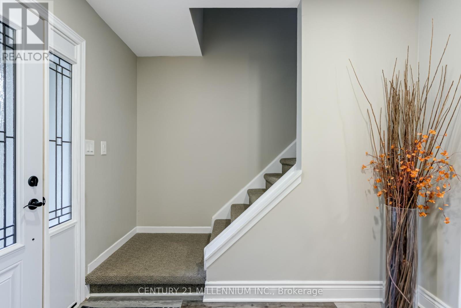 3 Orange Mill Court, Orangeville, Ontario L9W 3R6 - Photo 17 - W12508510