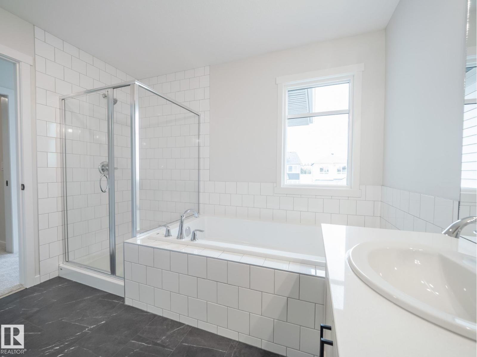 6957 176a Av Nw, Edmonton, Alberta  T5Z 0W8 - Photo 25 - E4467542