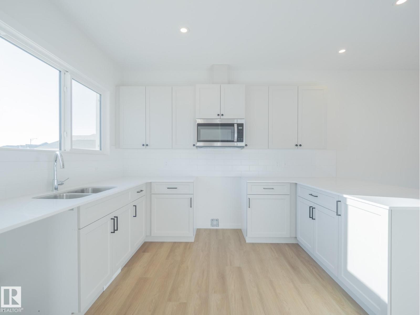 17334 6a St Ne, Edmonton, Alberta  T5Y 4E8 - Photo 17 - E4467548