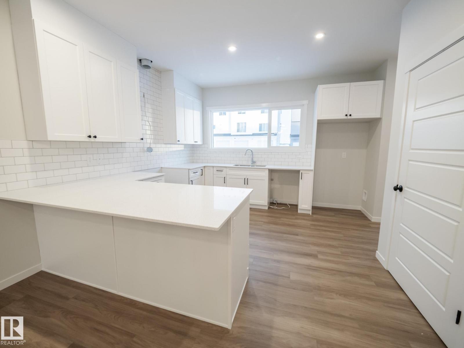 3222 Dallas Schmidt Dr Nw, Edmonton, Alberta  T5E 7A8 - Photo 10 - E4467550