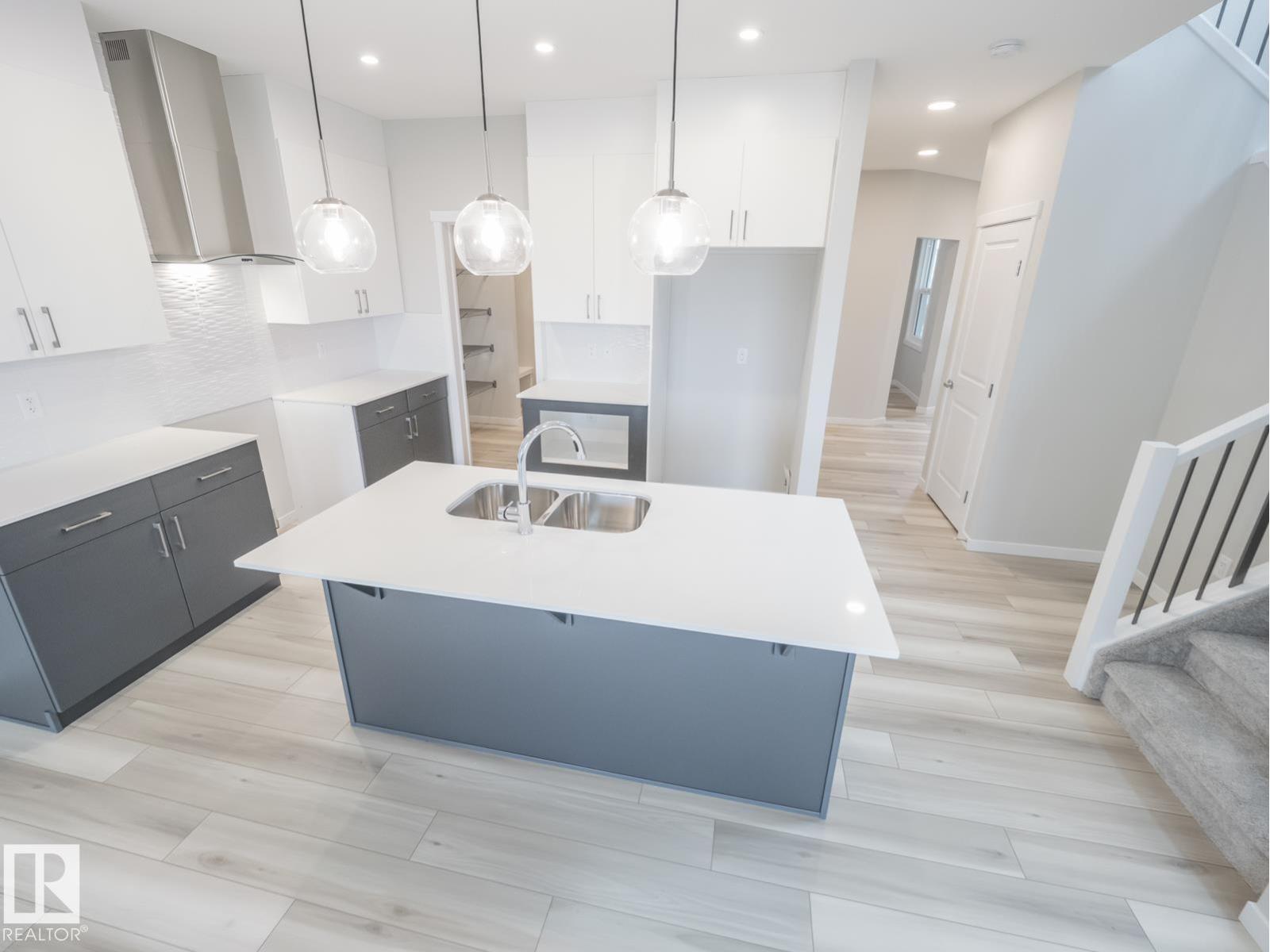 17624 4 St Ne, Edmonton, Alberta  T5Y 4K3 - Photo 8 - E4467553