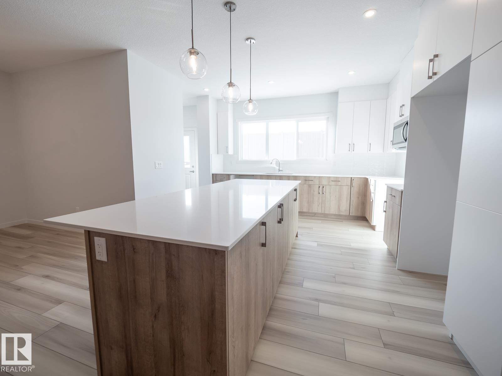 17527 7 St Ne, Edmonton, Alberta  T5Y 4K3 - Photo 16 - E4467554