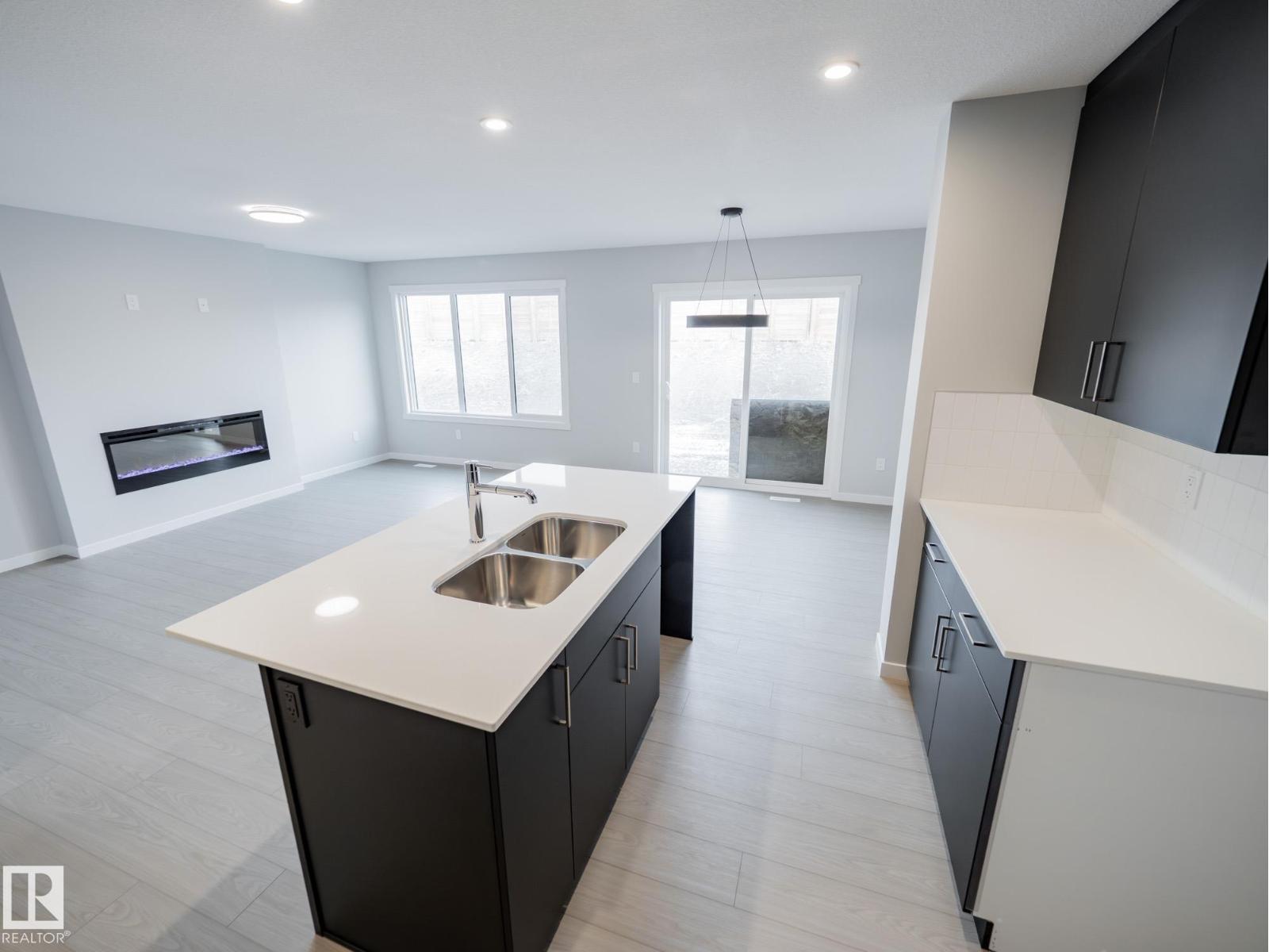 346 172 Av Nw, Edmonton, Alberta  T5Y 4G8 - Photo 10 - E4467555