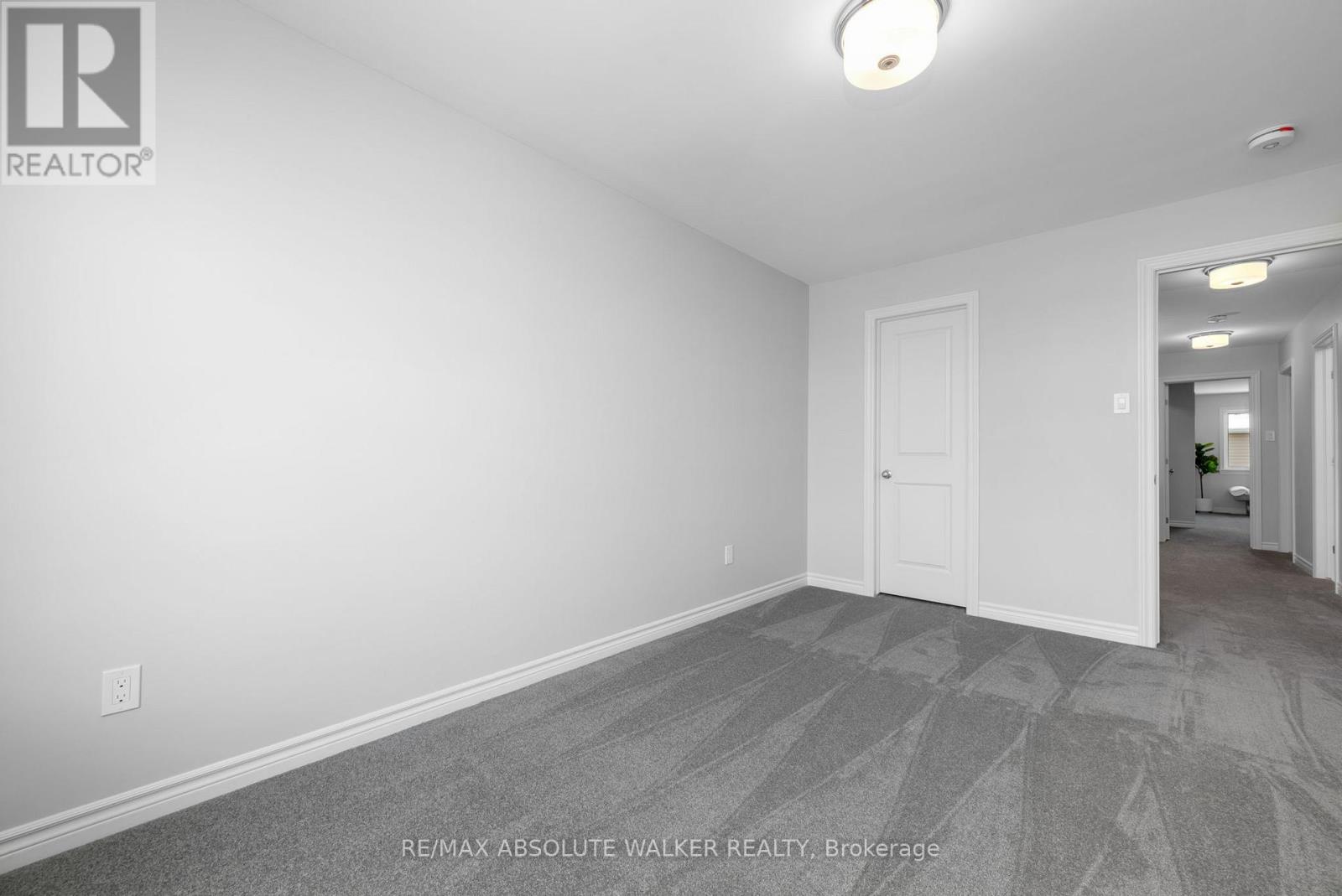 152 Kerala Place, Ottawa, Ontario  K1T 0Z3 - Photo 27 - X12605810