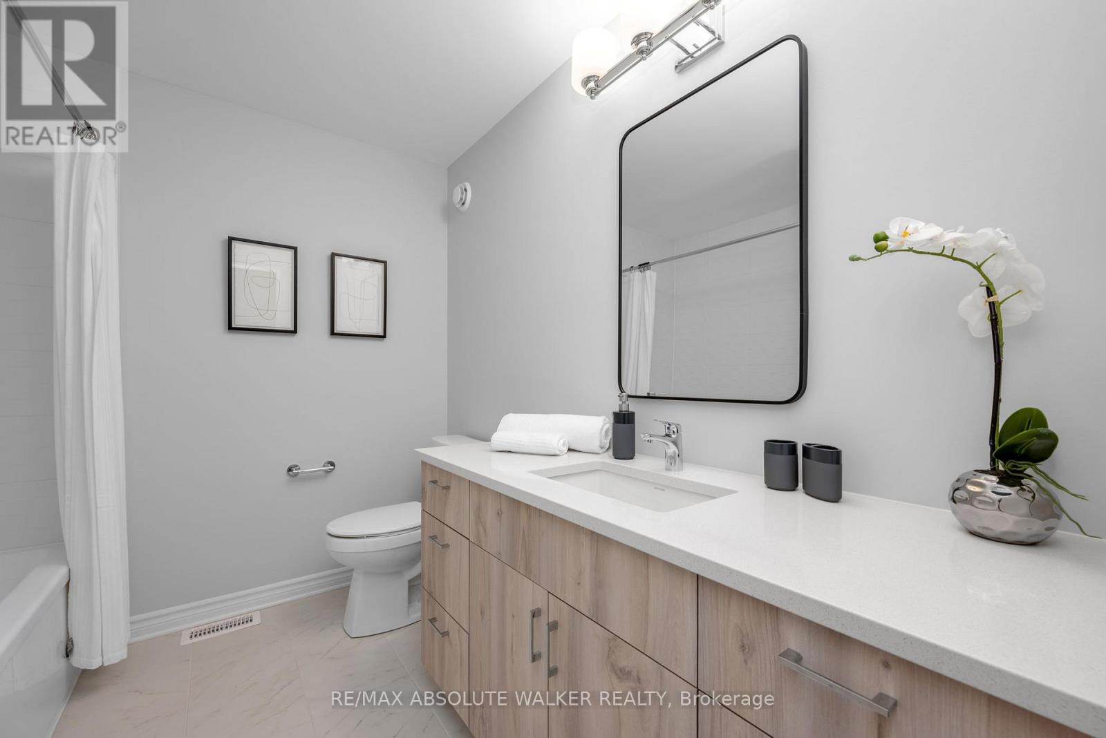 152 Kerala Place, Ottawa, Ontario  K1T 0Z3 - Photo 30 - X12605810