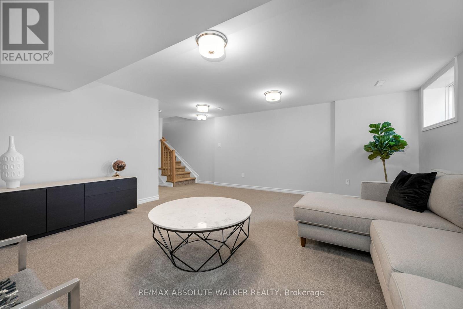 152 Kerala Place, Ottawa, Ontario  K1T 0Z3 - Photo 36 - X12605810