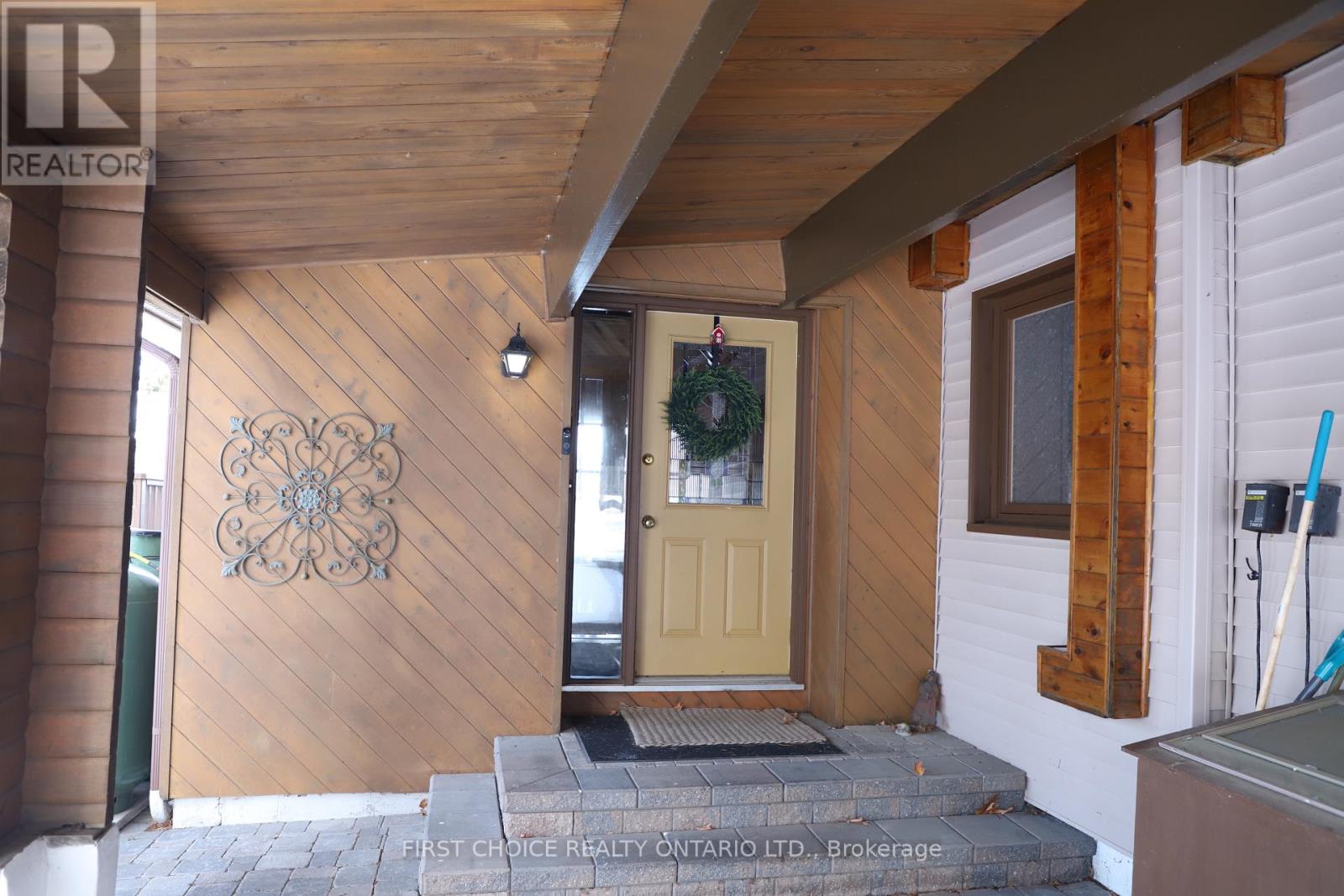 2890 Barlow Crescent, Ottawa, Ontario  K0A 1T0 - Photo 6 - X12605856