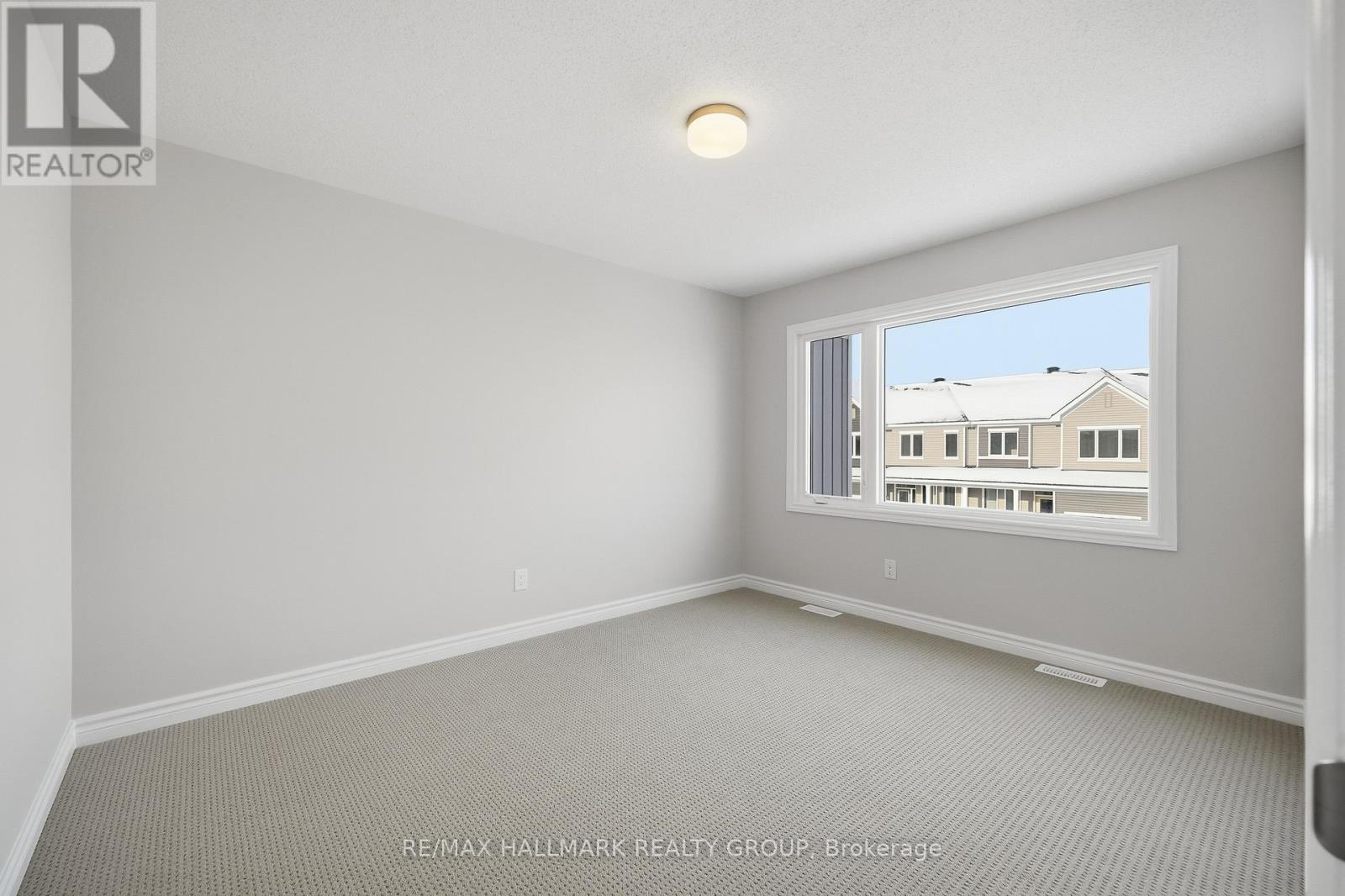 216 Ryan Reynolds Way, Ottawa, Ontario  K4A 5T6 - Photo 23 - X12605868