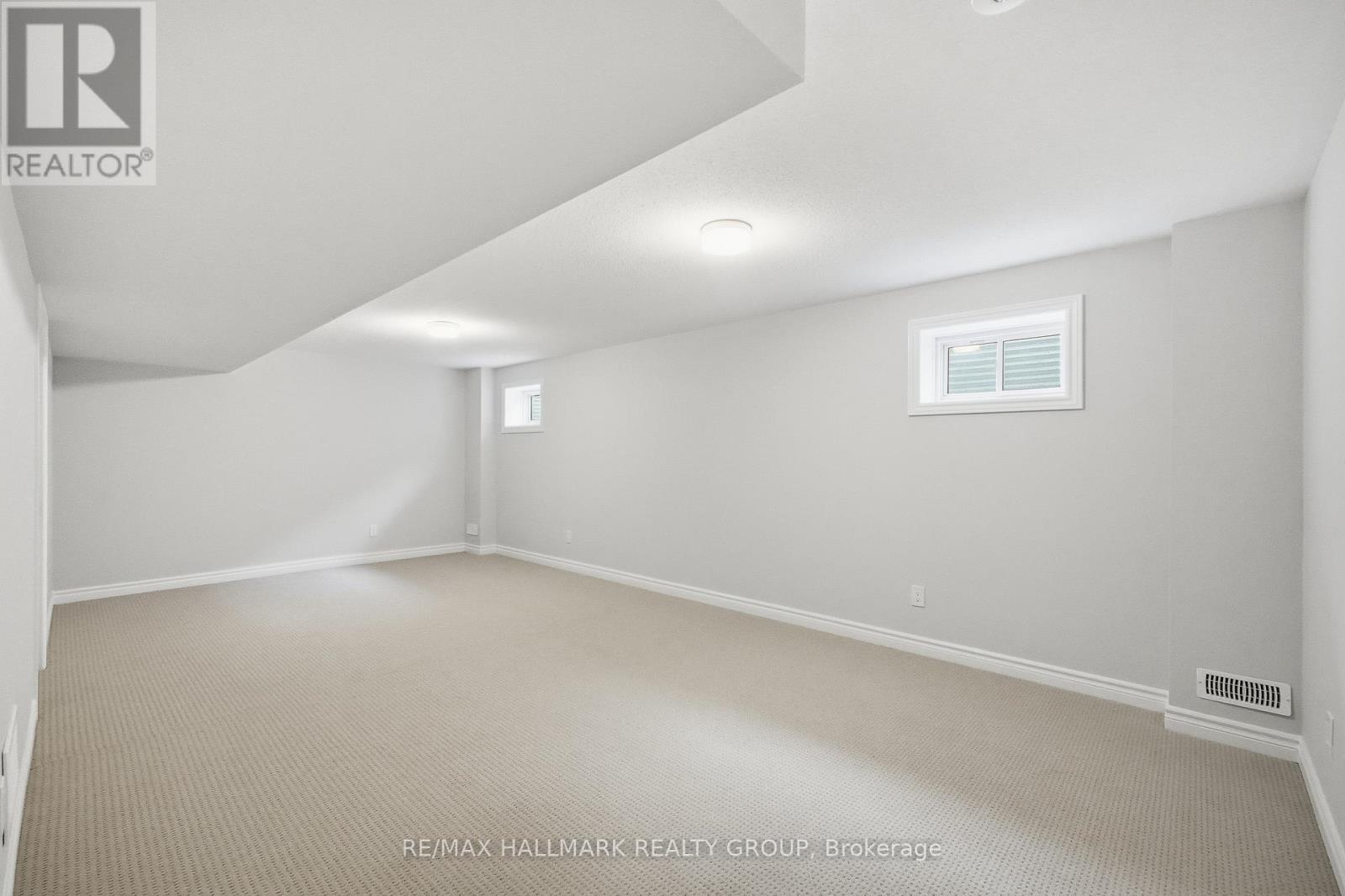 216 Ryan Reynolds Way, Ottawa, Ontario  K4A 5T6 - Photo 28 - X12605868