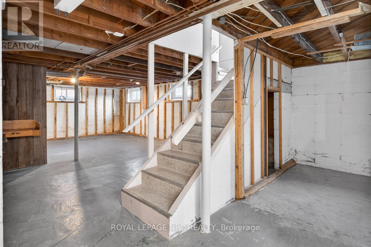 430 Clare Avenue, Welland, Ontario  L3C 3B3 - Photo 21 - X12605850