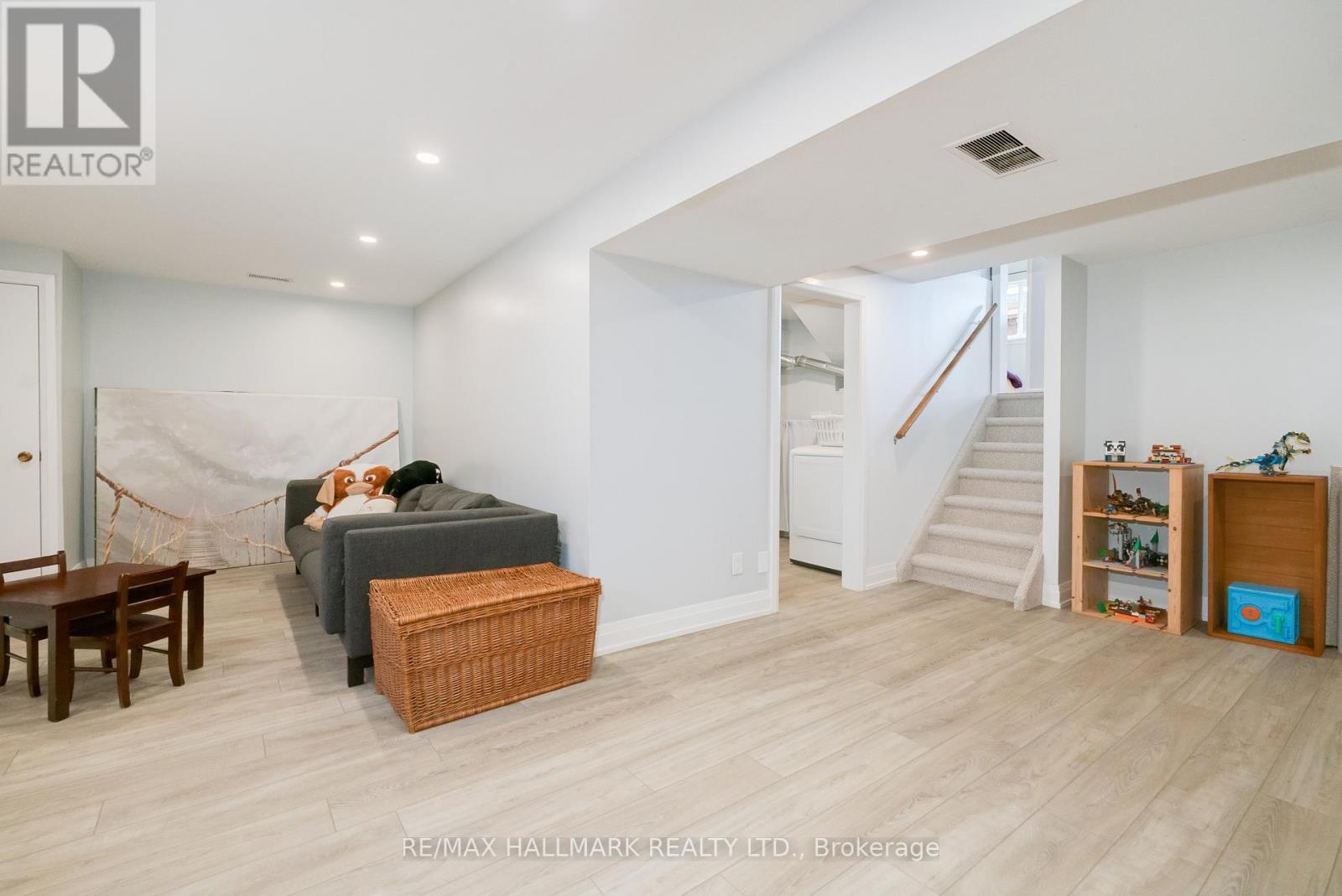 36 Megan Avenue, Toronto, Ontario  M1E 4A7 - Photo 19 - E12579284