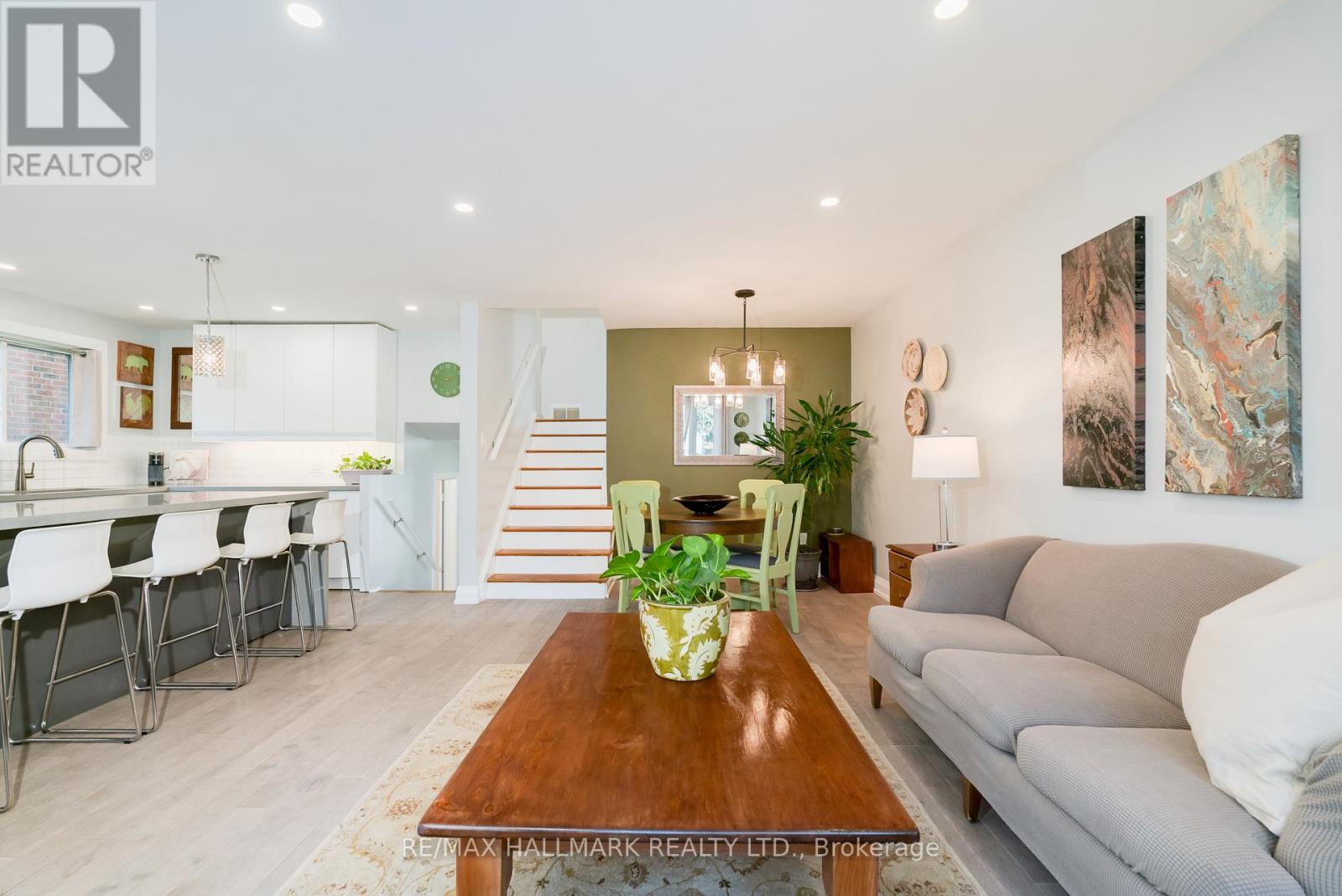 36 Megan Avenue, Toronto, Ontario  M1E 4A7 - Photo 8 - E12579284