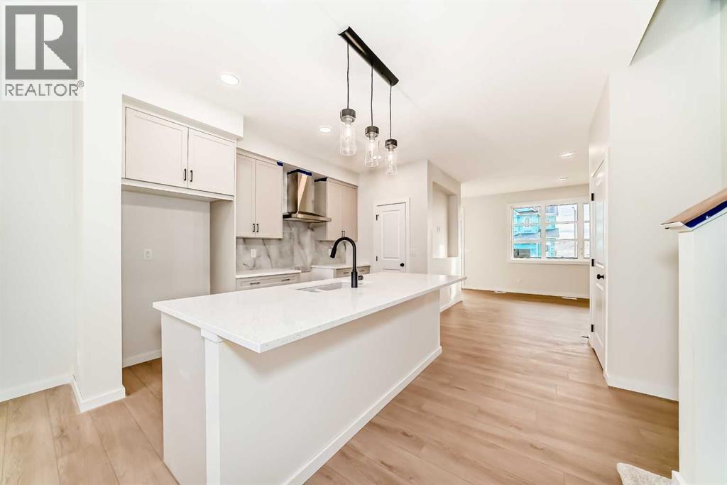 126 Lanark Gate Se, Airdrie, Alberta  T4A 3P1 - Photo 13 - A2273965