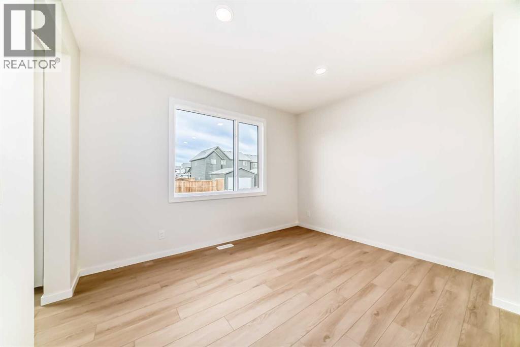 126 Lanark Gate Se, Airdrie, Alberta  T4A 3P1 - Photo 8 - A2273965